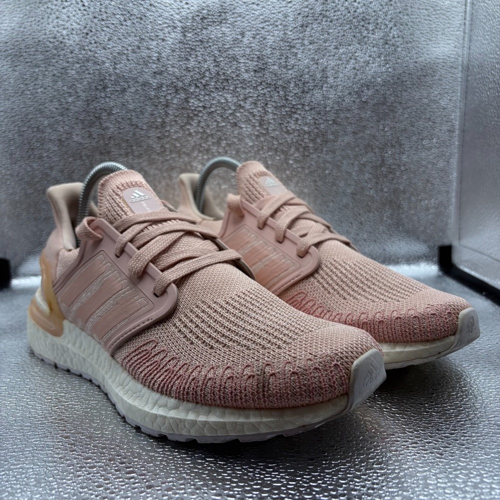 Size 7.5 Adidas UltraBoost 20 Vapour Pink Womens Lace Up Running Shoes FV8358